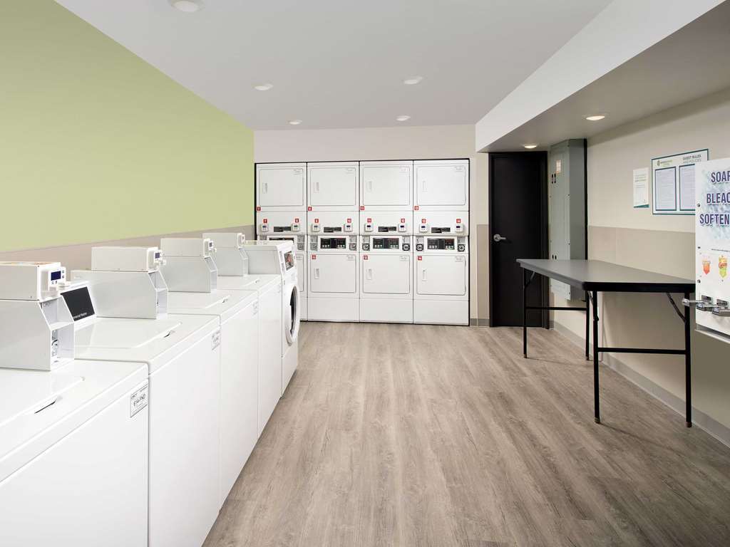 Woodspring Suites Carol Stream - Chicago Зручності фото